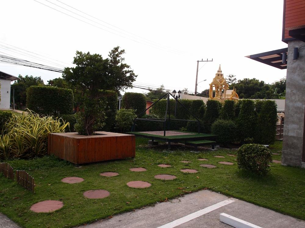 Blue Garden Resort Pattaya Jomtien Beach Exterior photo